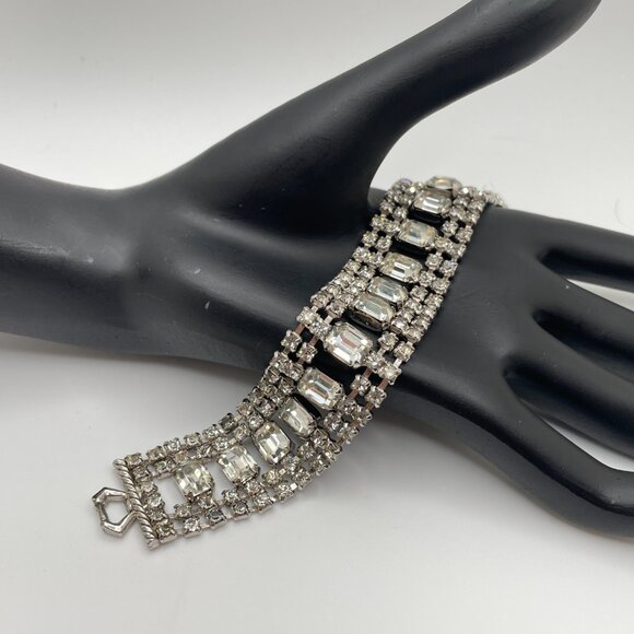 Vintage CORO RHINESTONE Bracelet Big Chunky Thick Large Emerald Cut Silver Tone - Picture 11 of 12